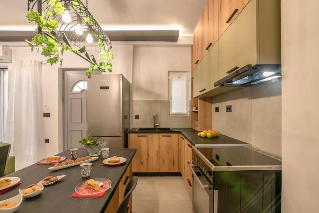 Yro Apartment Chania  ภายนอก รูปภาพ